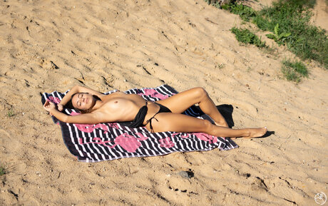 乳首 オンリーファンズ 無料セックス ギャラリー