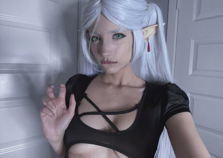 selkiewoah ヌード女優 画像