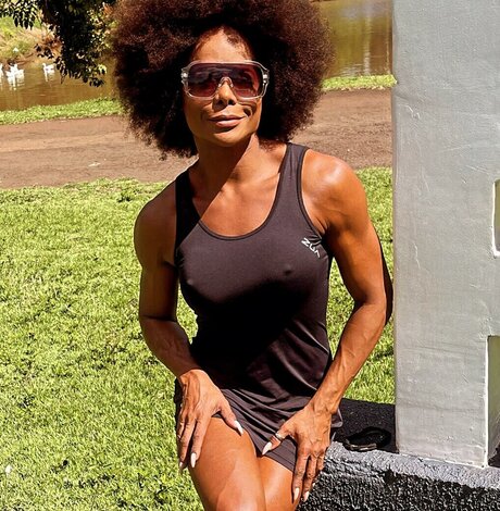 精子オンリーファン ホットセクシー 画像