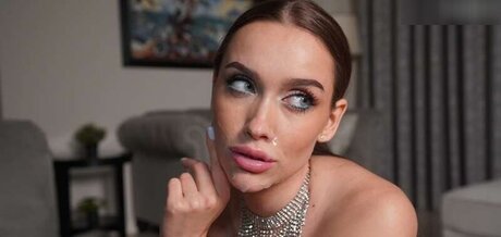 Luxury Girl ホットモデル ギャラリー