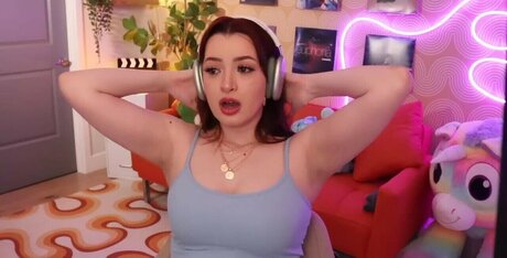 Ashley Ippolito ヌードスター 画像