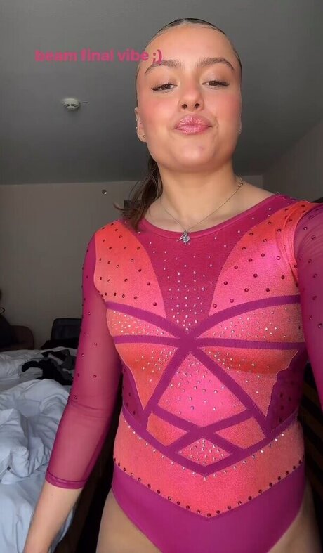 レズビアンマッサージオンリーファンズ ホットセックス ギャラリー