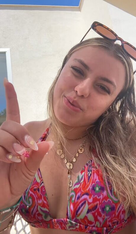 戦利品オンリーファンズ 無料エロ 写真