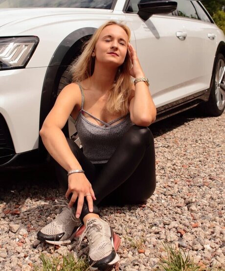 フェイシャルオンリーファンズ ポルノグラフィック ギャラリー