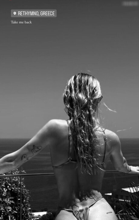 Celina Klug 美しいスター 写真