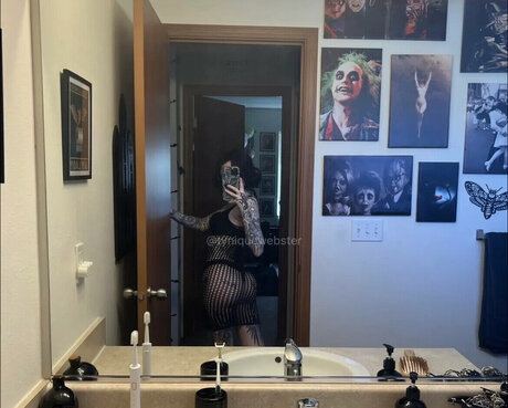 Tyniquewebster 完璧な女優 画像