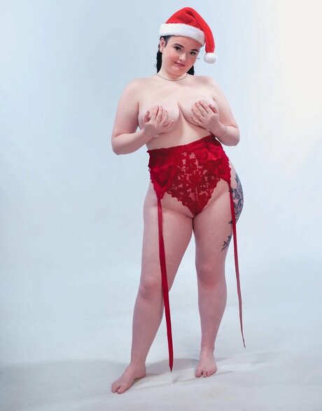 Katieexo134 裸モデル 写真