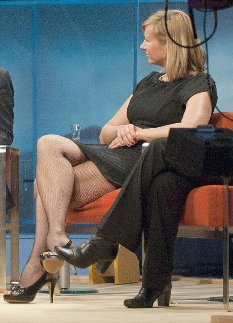 Andrea Kiewel アートポルノスター 写真