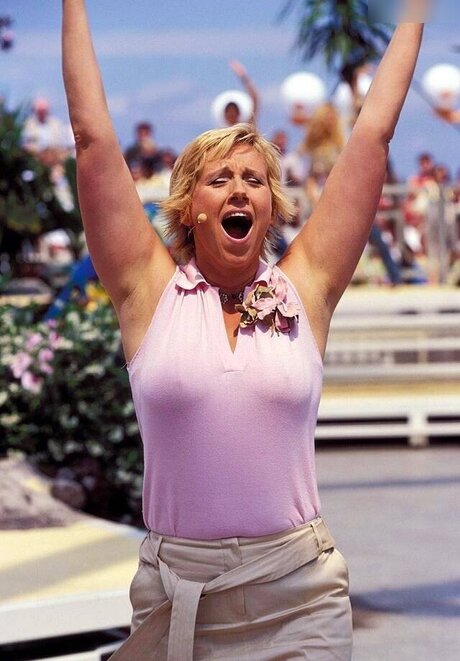 Andrea Kiewel HDスター アーカイブ