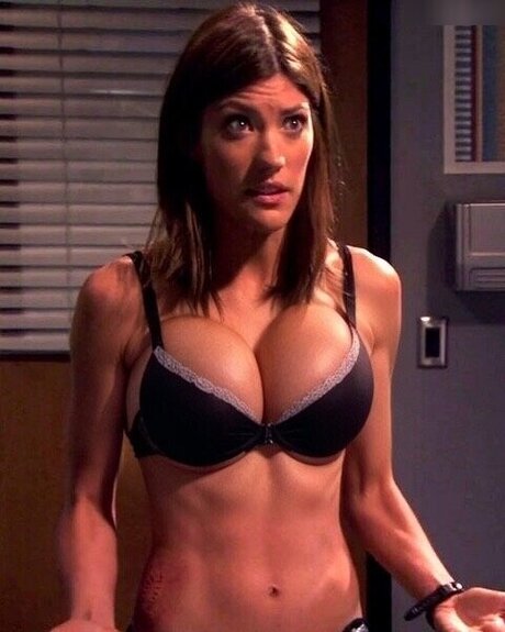 アナルコスプレオンリーファンズ 無料ポルノ 写真