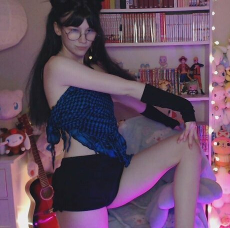 ジンジャーティーンオンリーファンズ 美しい裸 写真