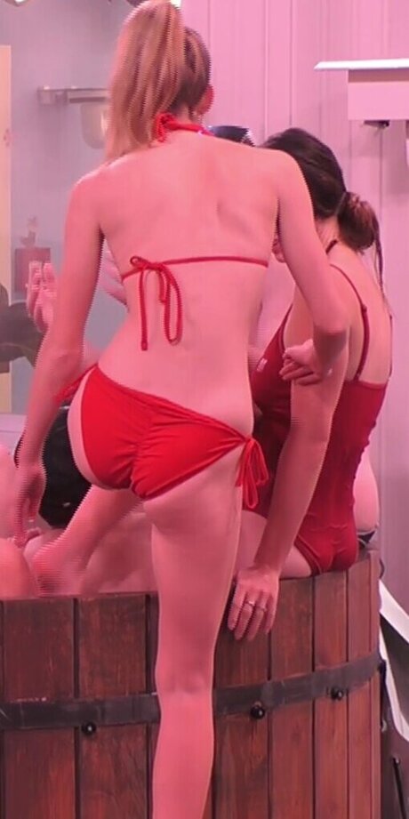 quitelola ポルノスター 高品質 画像