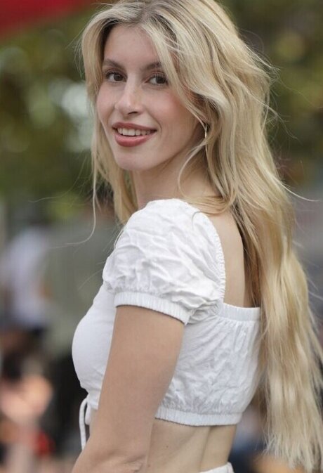 quitelola ポルノスター ギャラリー