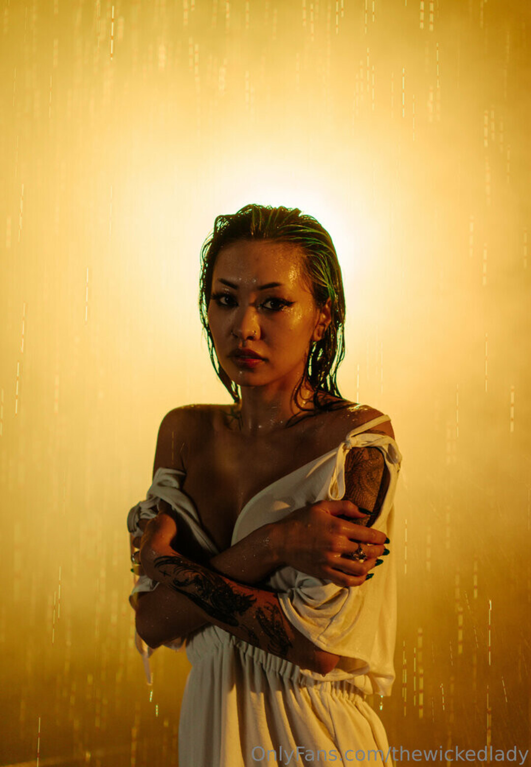 太ったお母さんオンリーファンズ ホットヌード 写真