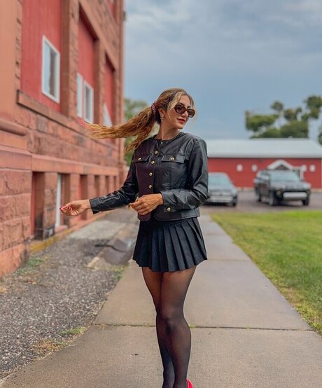 柔軟なティーンオンリーファン 無料ヌード 写真