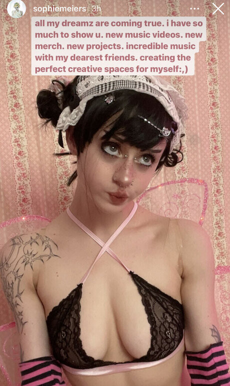 Sophie Meiers ポルノスター 写真