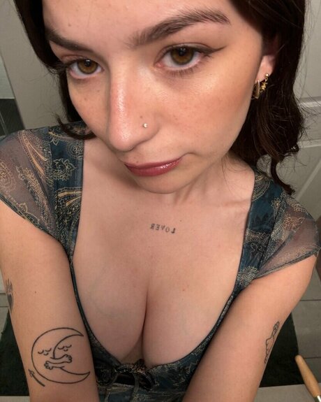 femmaninomenon ポルノモデル アーカイブ