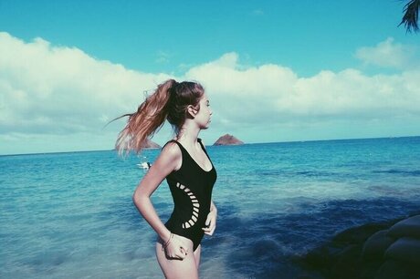 太ったお母さんオンリーファンズ 裸 写真