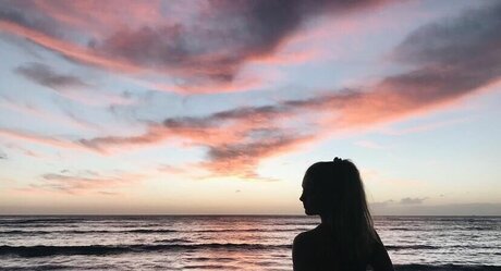 セクシーなブルネットのオンリーファンズ HD 画像