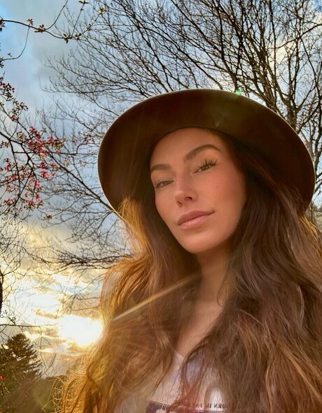 V ctoria7 裸モデル 画像