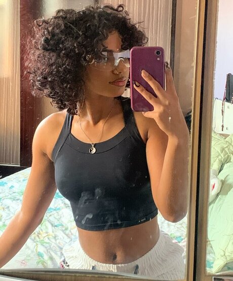 POVオンリーファン ポルノ 写真