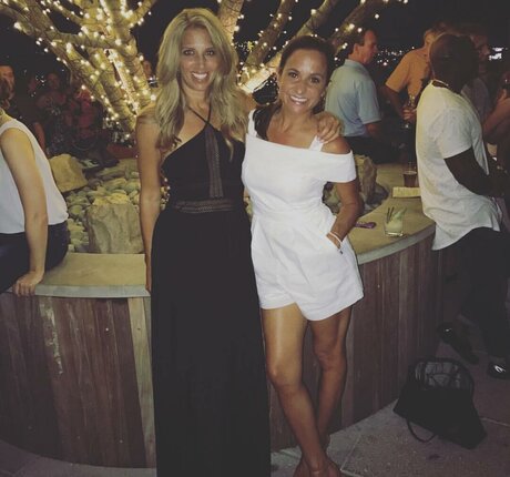 ディック評価オンリーファンズ ポルノ 写真