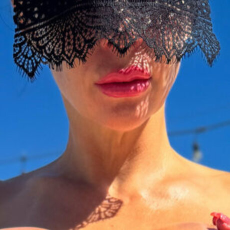 bbcslutwife4u 2 美しいモデル 写真