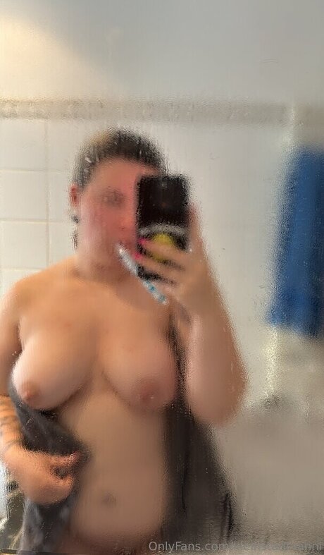 ヌード妻オンリーファンズ 美しい裸 アーカイブ