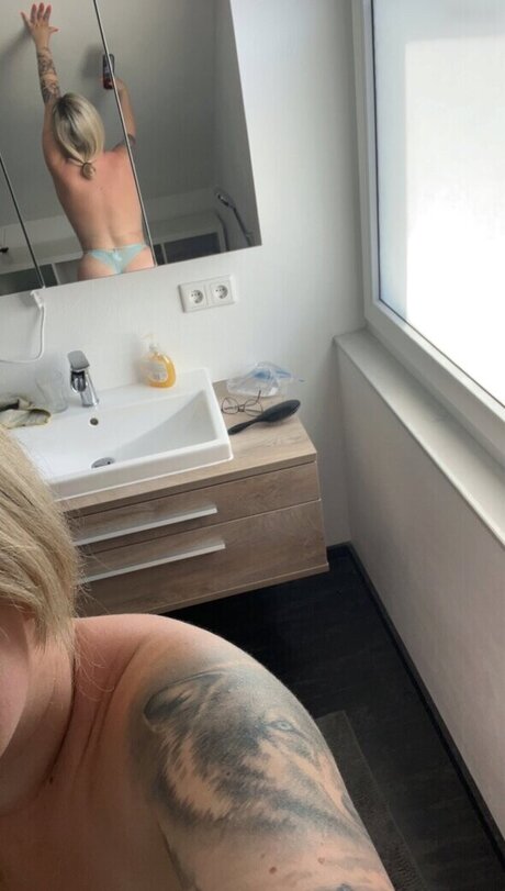 Kleinstadtvanni ポルノスター パーフェクト ギャラリー