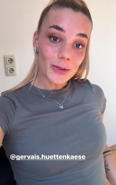 Selina Cerci 限定スター ギャラリー