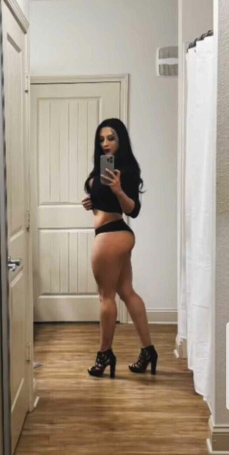 Nyybaybie Bambi ポルノスター 可愛い 写真