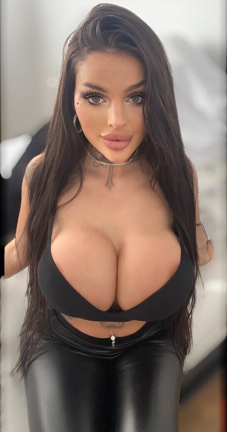 LolitaBonita 無料モデル 写真