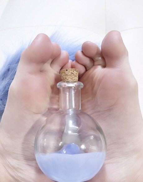 Tsuki Tyann 無料女優 写真