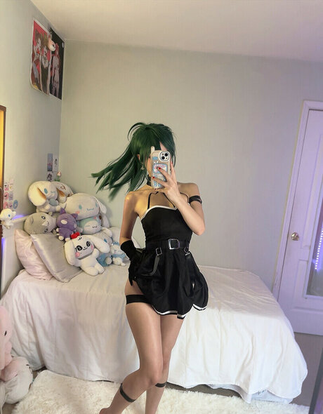 komocos ポルノスター ヌード 写真