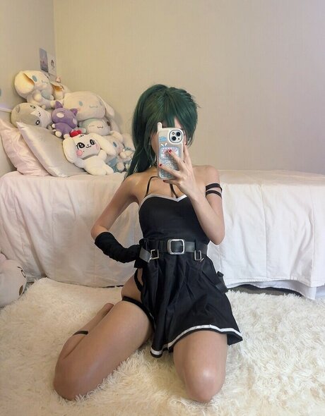 komocos 裸モデル 画像