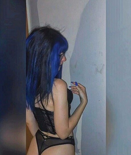 巨乳熟女オンリーファンズ ホットヌード 画像