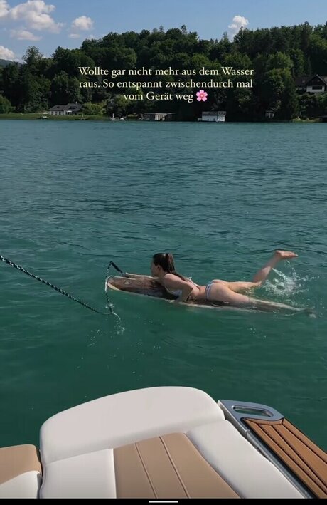 フィットネス 裸 オンリーファンズ エロ 画像