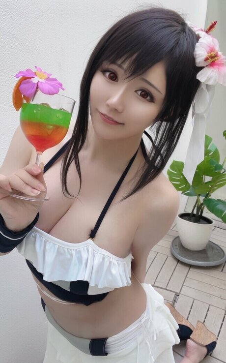 Tifa Cosplay 無料モデル 写真