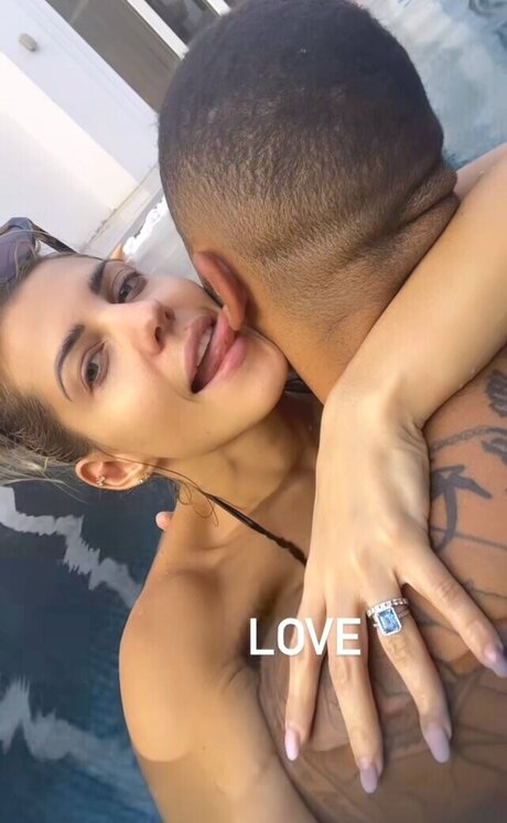 セックスガールズオンリーファンズ HD 写真