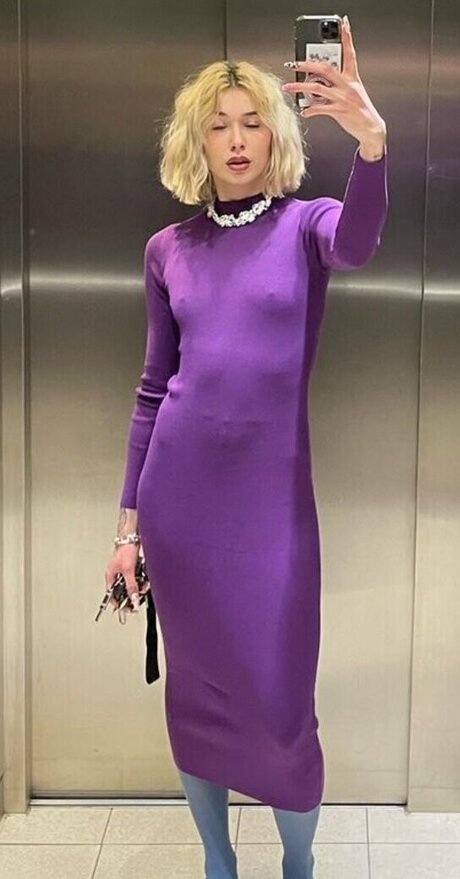 ヌード熟女オンリーファンズ 裸 画像