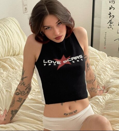 Janaxnell ホットなモデル ギャラリー