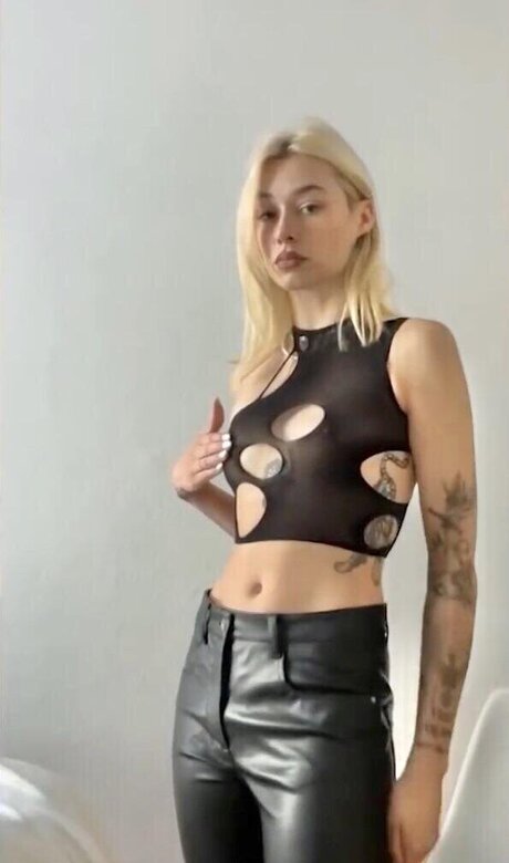 巨尻熟女オンリーファンズ パーフェクト 写真