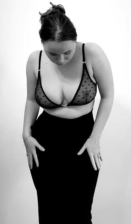 Janakristinah ポルノスター 可愛い アーカイブ