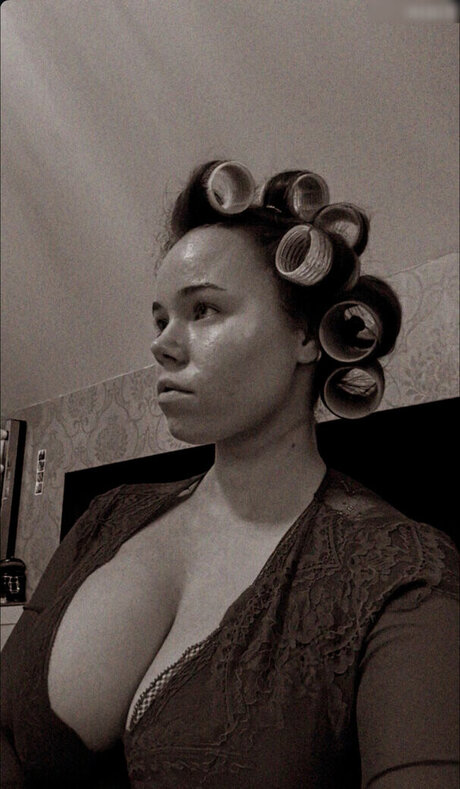 Janakristinah アートスター ギャラリー