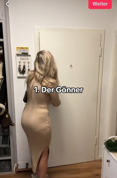 曲線美の女の子オンリーファンズ 無料セクシー 写真