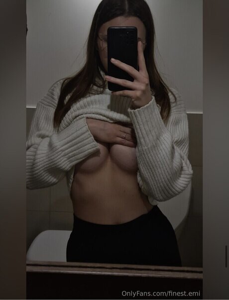 finest emi ポルノモデル 写真