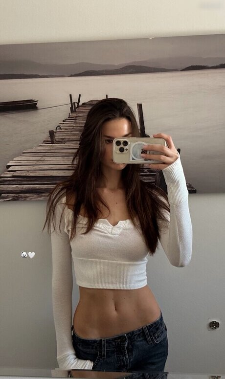 アナルファックオンリーファンズ セックス 写真