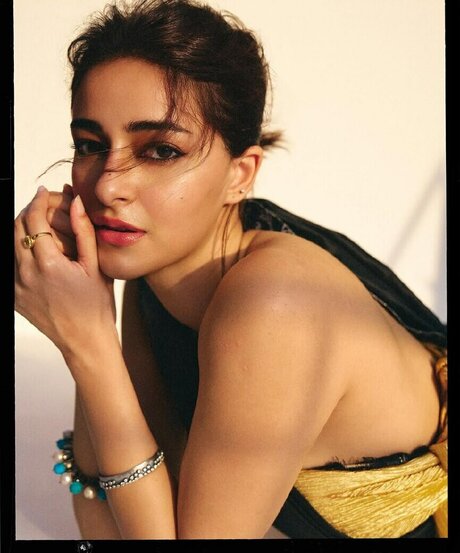 Ananya Pandey 限定モデル 写真