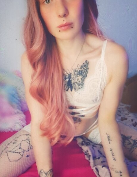 ニューハーフの乗馬オンリーファンズ セクシー裸 ギャラリー