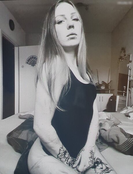 x no interest x 最高のモデル 画像